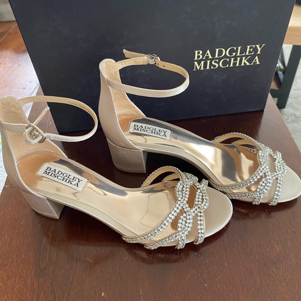 Sonya Shoes by Badgley Mischka